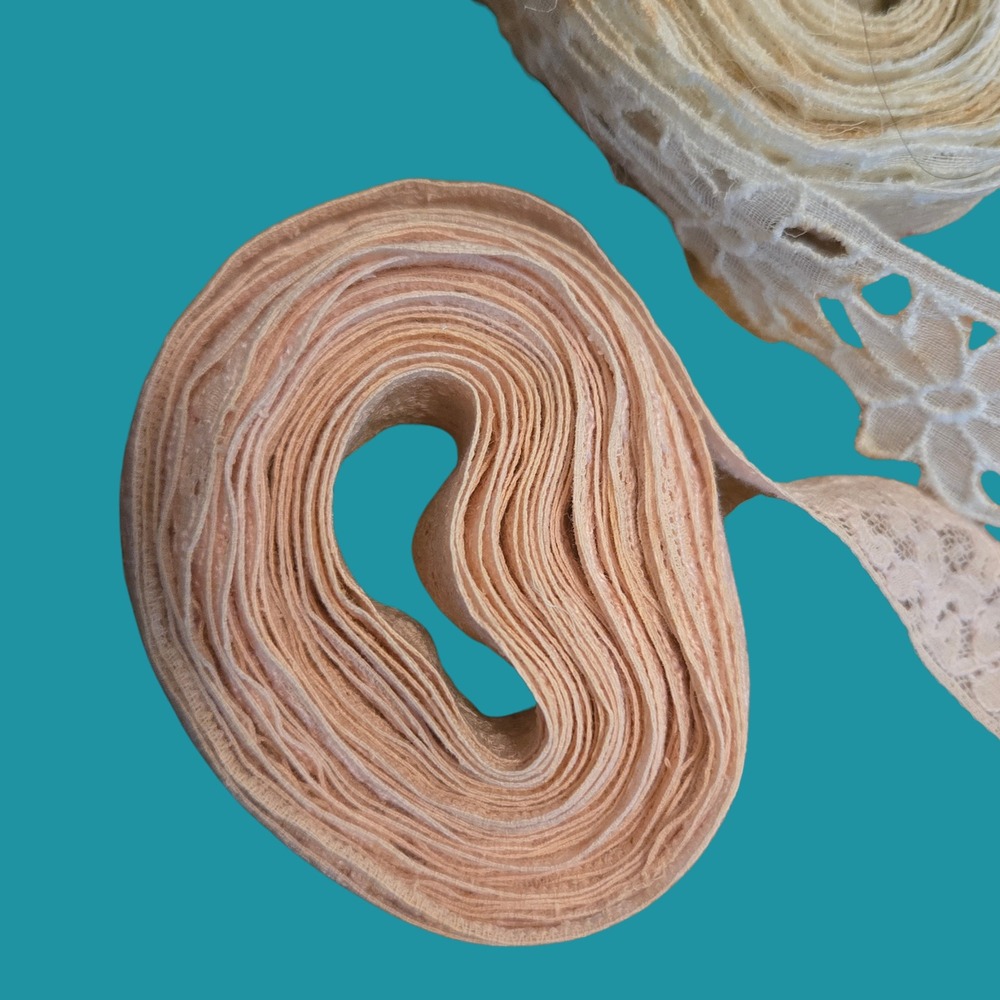 Vintage Lace Trim Lot 5pc Embroidered Floral Scalloped White Peach Cream Sewing - Picture 5 of 11